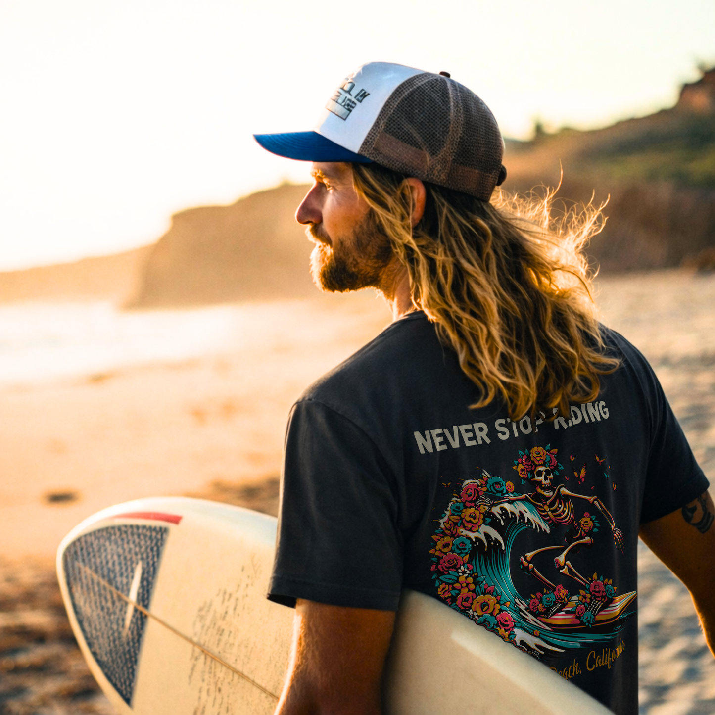 Never stop riding - Tee