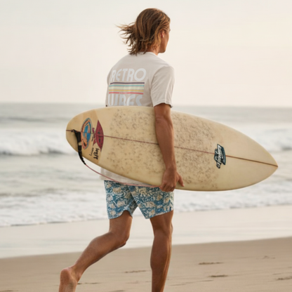 Retro Vibes - Tee